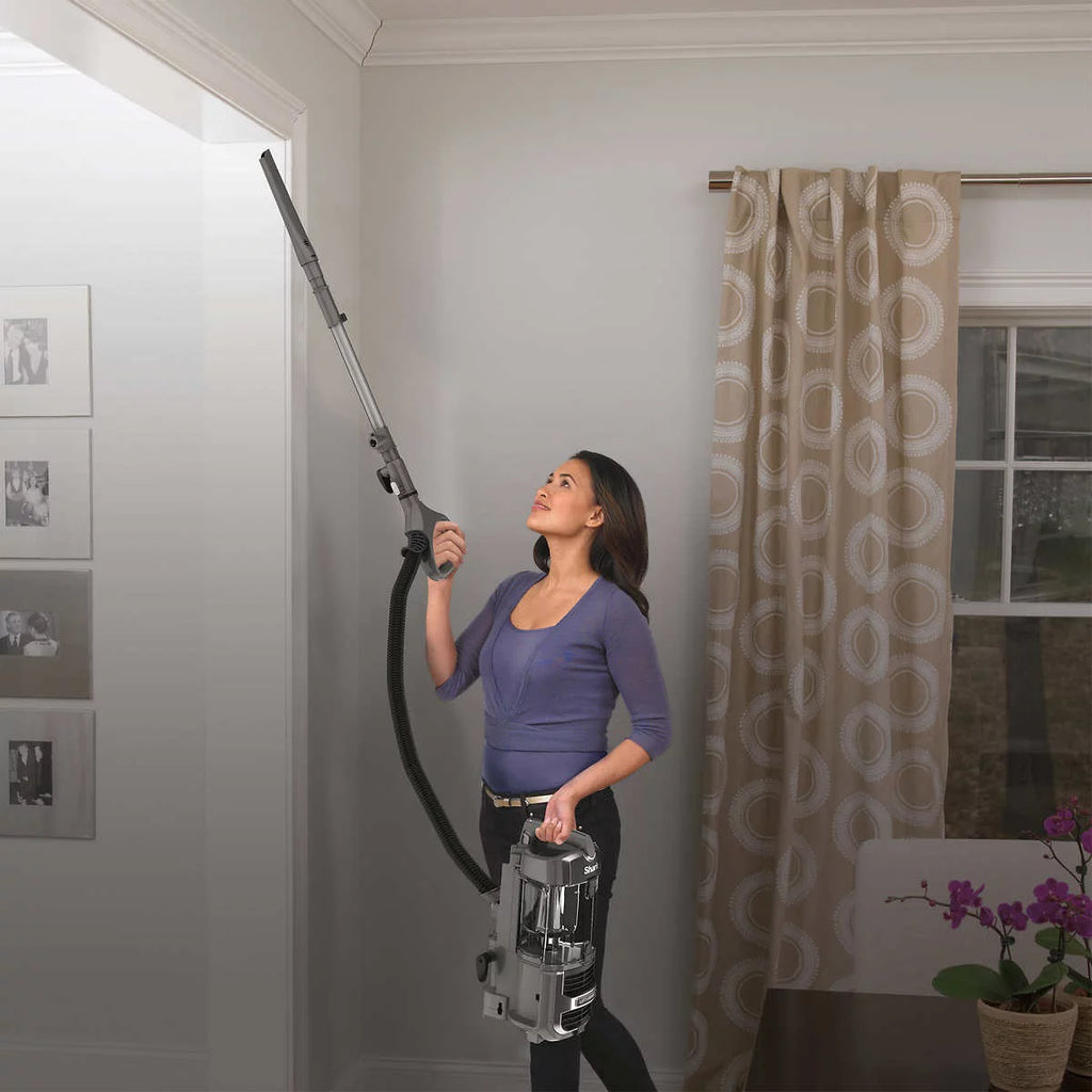 Upright Vacuum I3425