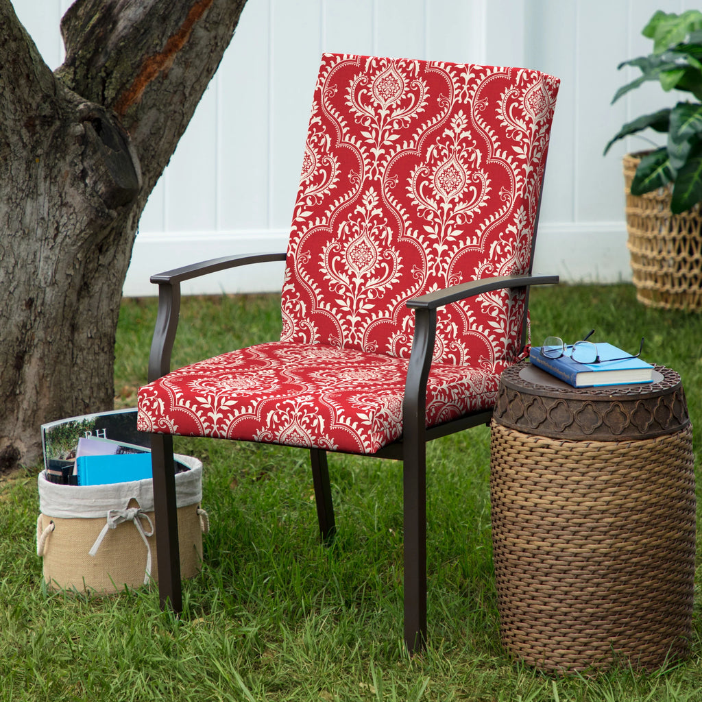 Red Medallion Rectangle Patio Chair Cushion C59158