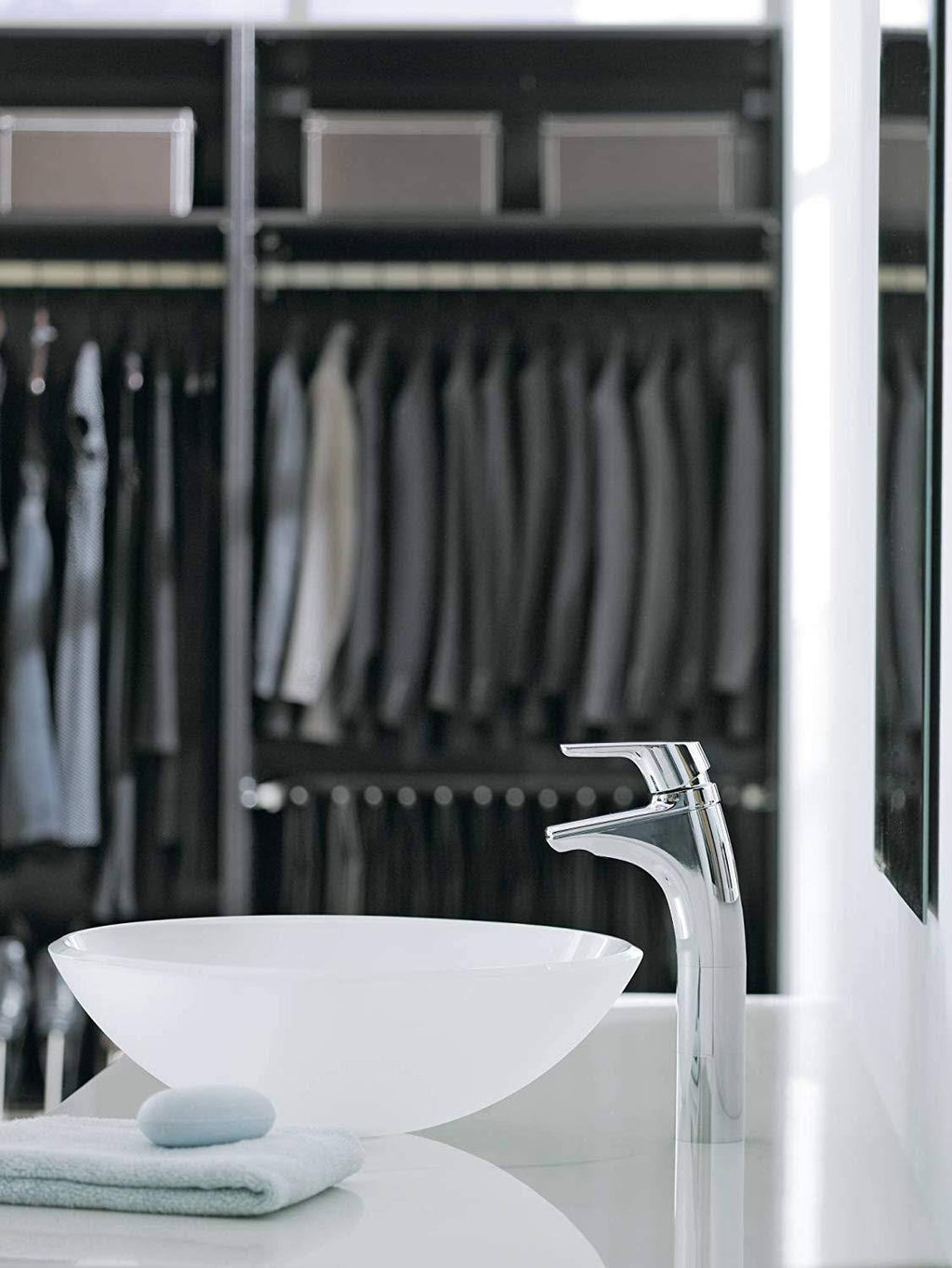Single Handle Chrome Bathroom Faucet A28760