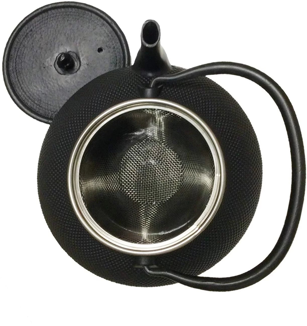 66oz Cast Iron Kettle F762