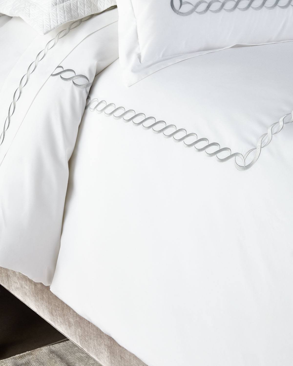 Silver Full-Queen Duvet Cover S24177