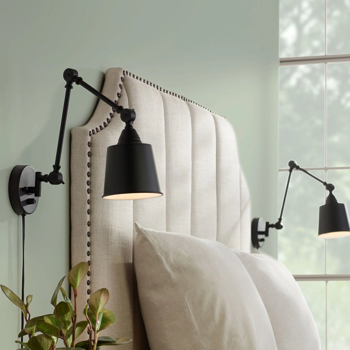 Black Metal Plug-in Wall Lamps Set of 2 T827