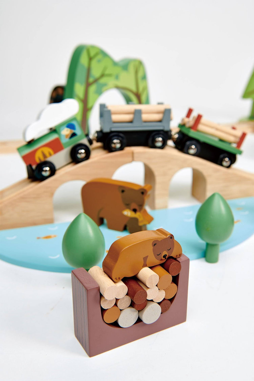 Wild Pines Train Set H8284