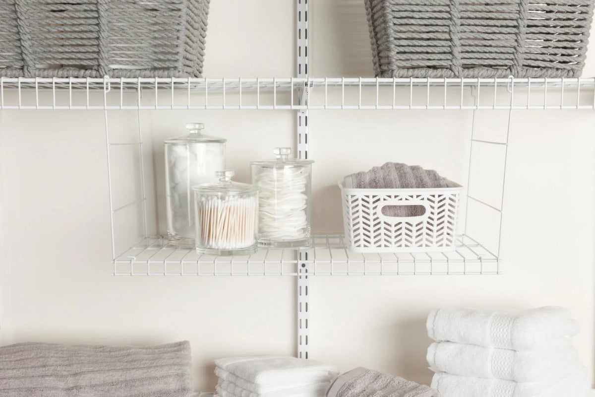 White Hanging Wire Shelf M920