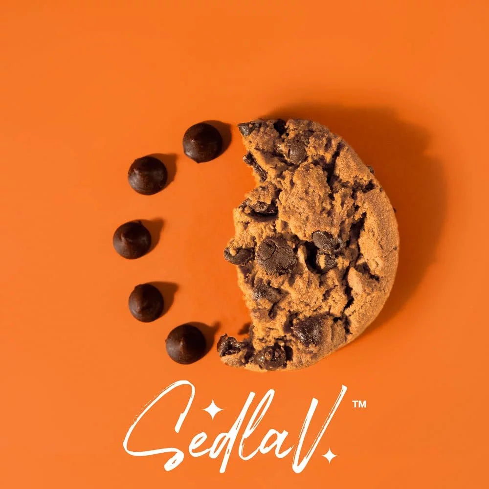 Semi-sweet Chocolate Chunks, Mini and Regular Morsels & Chocolate Chips for Baking H87698