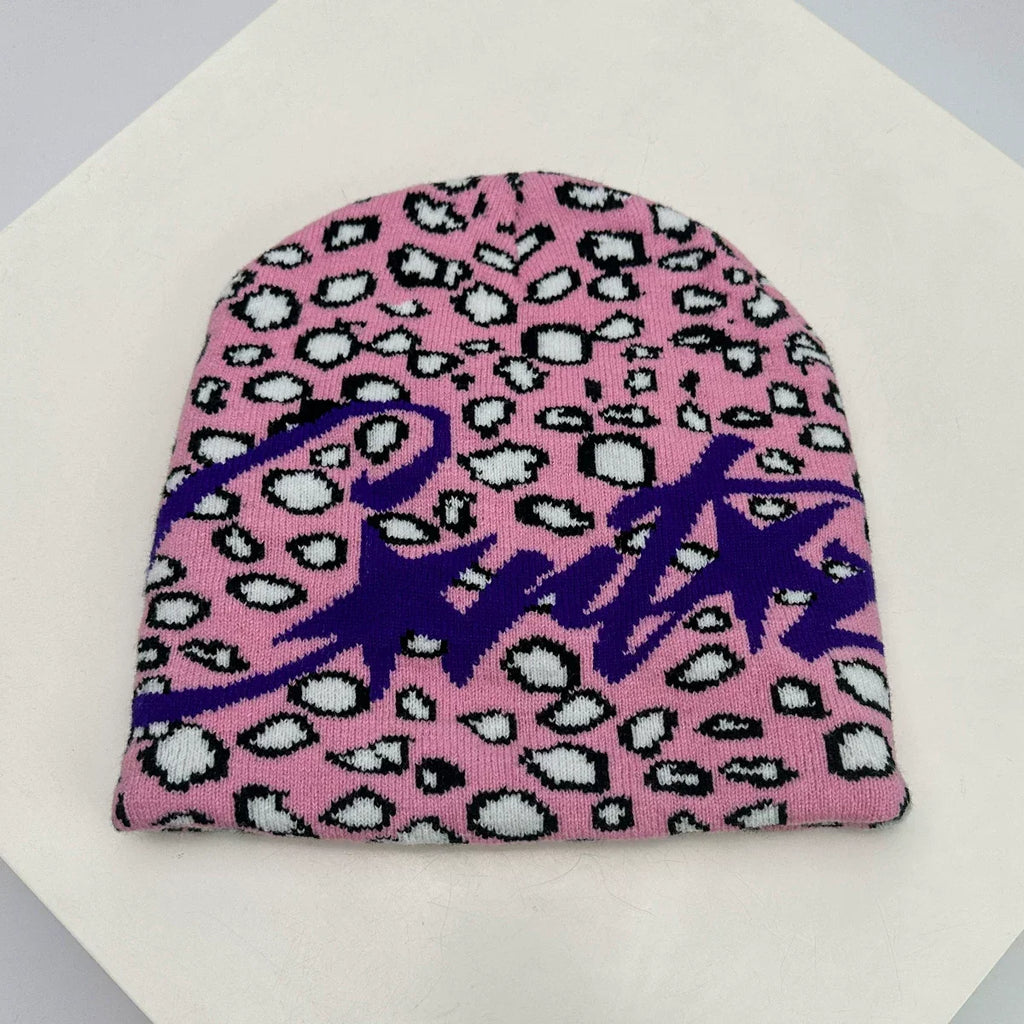 Corteiz Script Leopard Print Knit Beanie – Pink