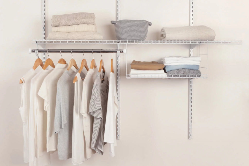White Hanging Wire Shelf M920