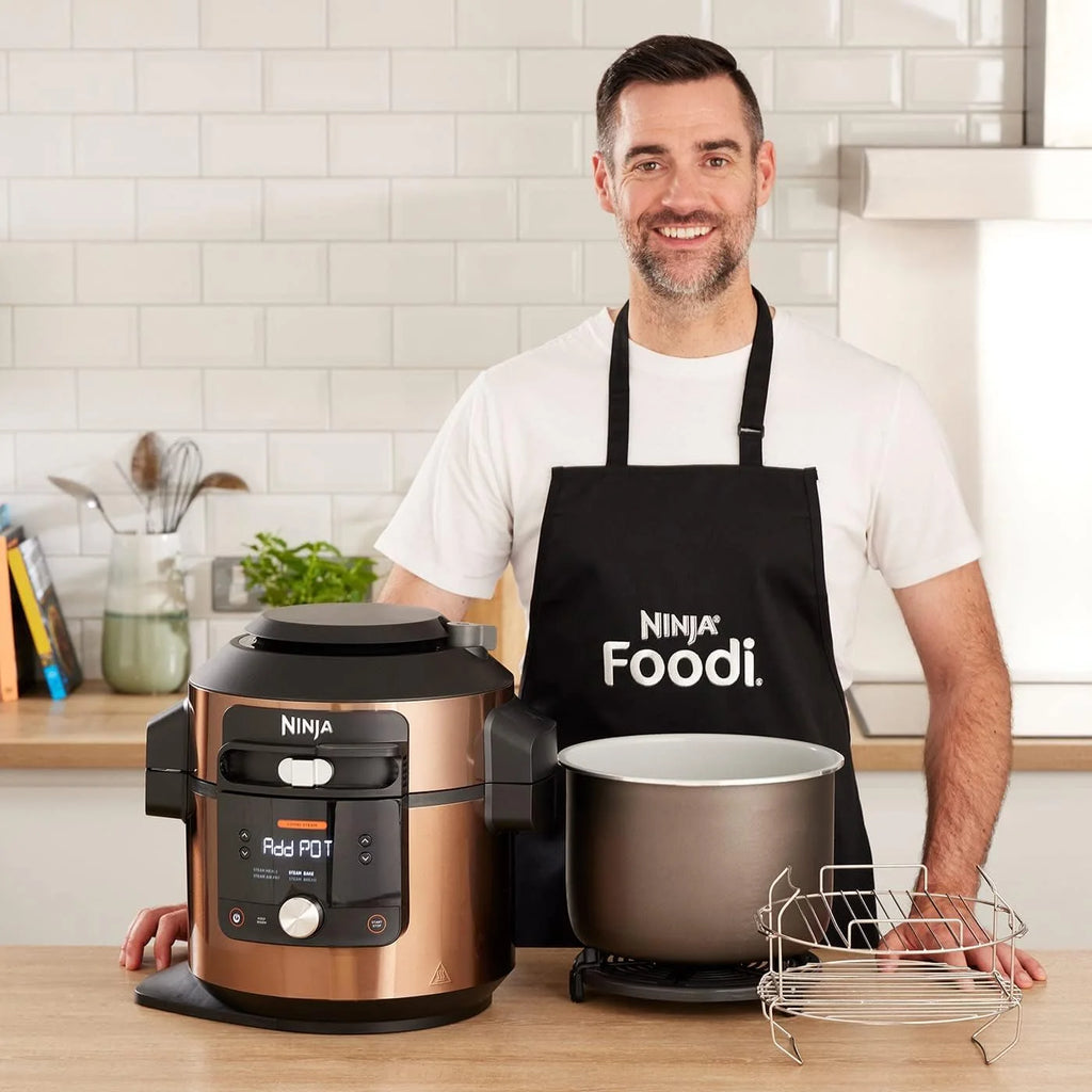 Restored Ninja 8 Qt. Pressure Cooker Steam Fryer with 5 Qt. Crisp Basket J6669
